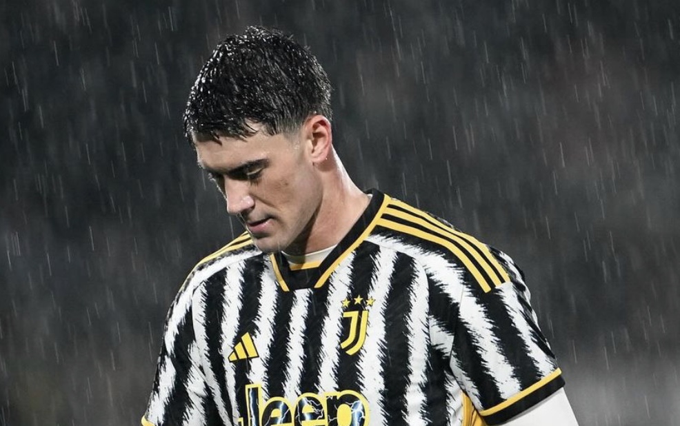 Juventus Ansia Vlahovic Problema Muscolare E Cambio Obbligato