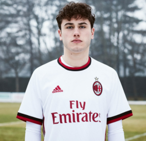 Calabria seconda maglia 2017-18 Foto Milan Twitter