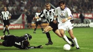 Montero vs Real Champions 98 Foto Uefa