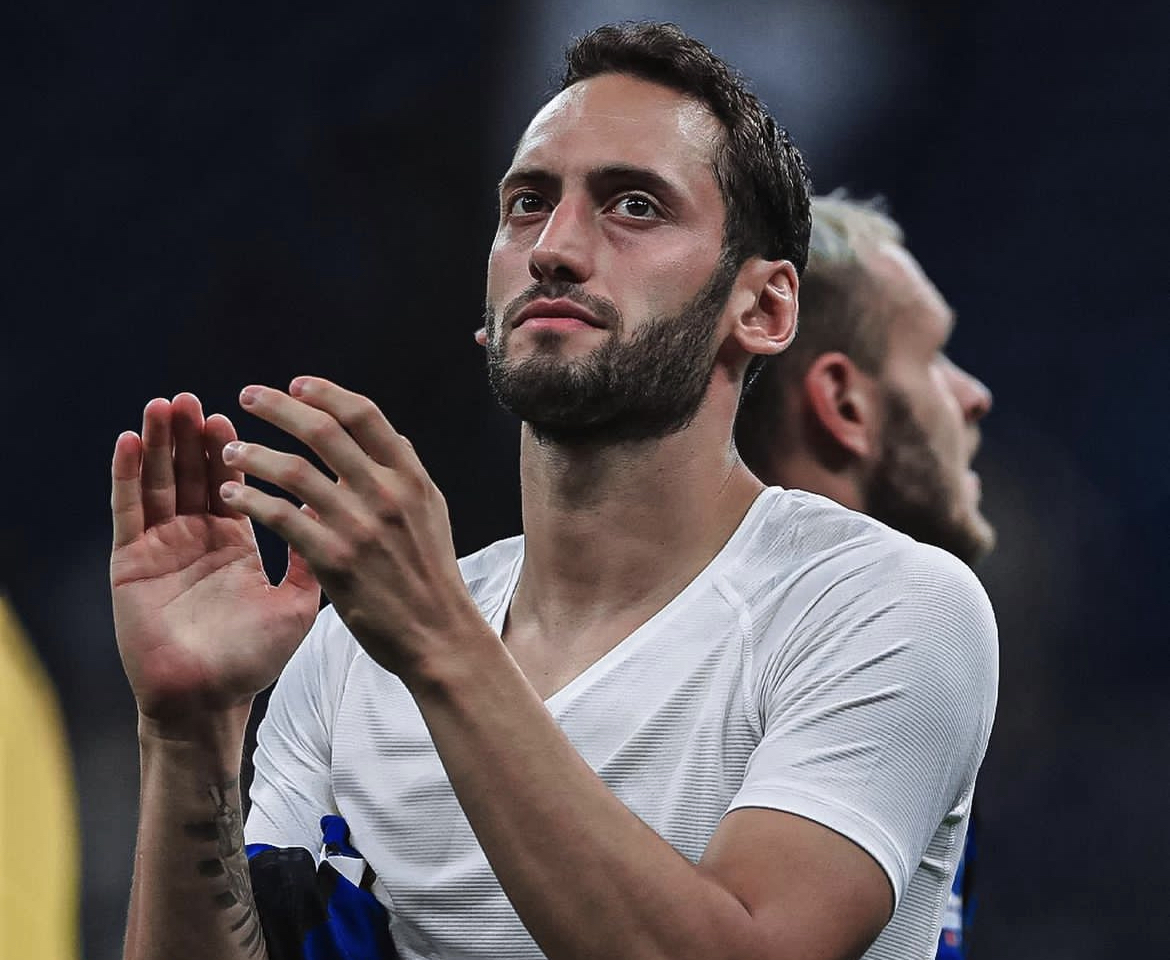 Calhanoglu: "Felici Per La Qualificazione All'Europeo. Siamo Una ...